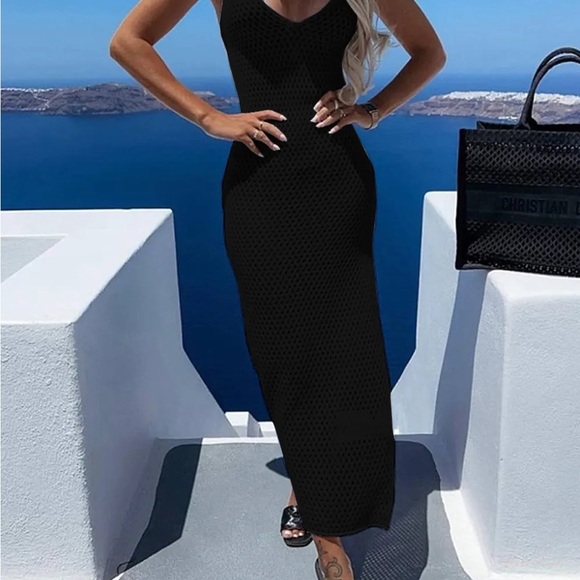 Slit Openwork V-Neck Sleeveless Cover Up - Picture 4 of 4